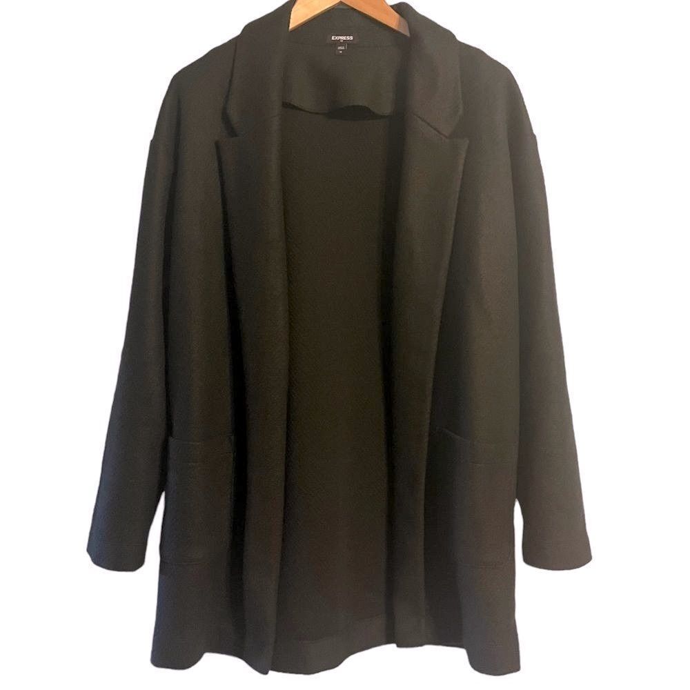 EXPRESS blazer for layering in cooler weather. Black Sz Medium women EUC